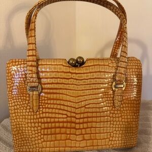 Vintage Dorian Vintage 60s Elegant Yellow Crocodile-Embossed Women's Bag